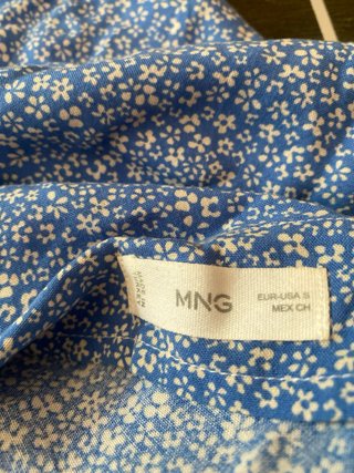 Falda floral Mango abertura lateral Talla S