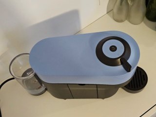 Cafetera Nespresso Vertuo De'Longhi