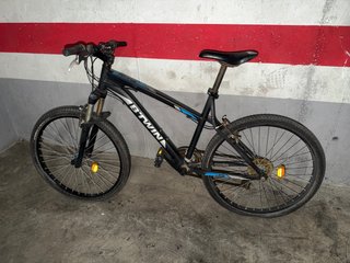 Bicicleta Btwin MTB para reparar