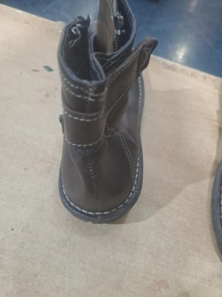 Botines de piel marrones