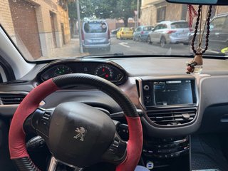 Peugeot 2008 2014