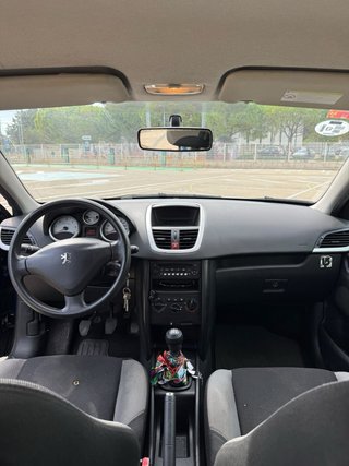 Peugeot 207 2007