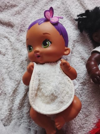 Lote de 4 muñecos bebé