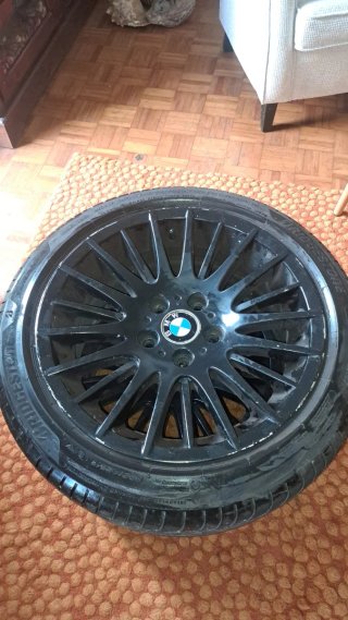 Llantas BMW con neumáticos Bridgestone