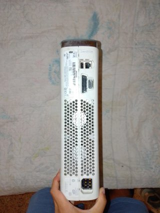 Xbox 360 Blanca con mandos y juegos