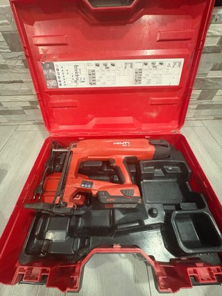 Clavadora Hilti BX 3