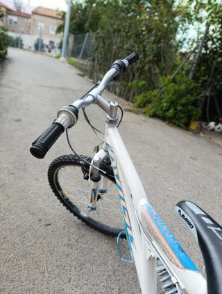 Bicicleta de Montaña Doble Suspensión