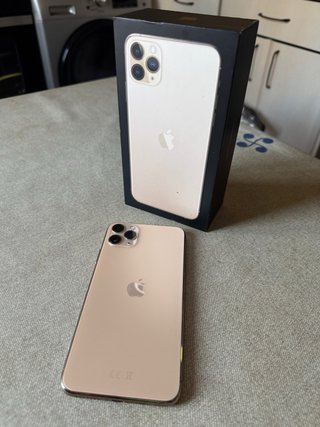 iPhone 11 Pro Max 256GB Dorado