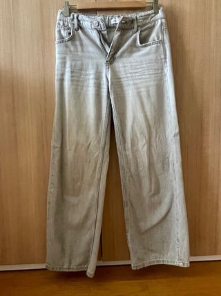 Pantalones vaqueros grises anchos