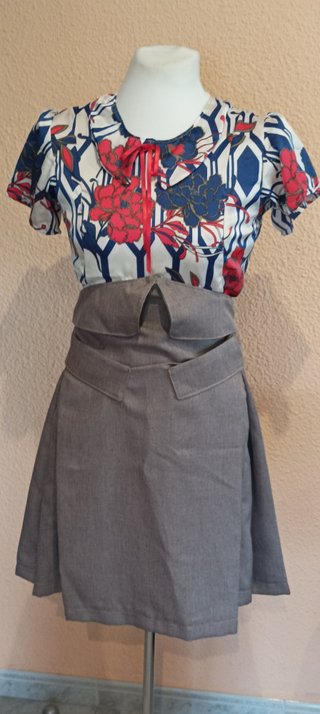 82-Conjunto de Vestido y Blusa+ Chaqueta
