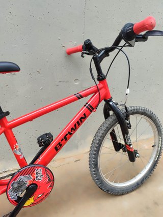 2 Bicicletas y 2 Patinetes Infantiles