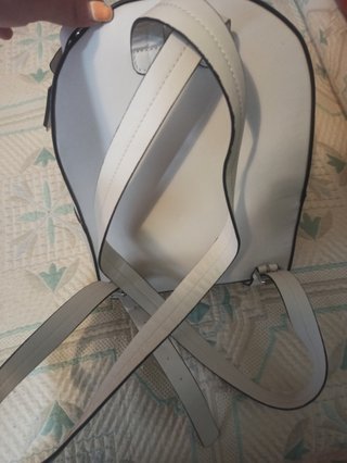 Mochila de vestir blanca nueva sin marca