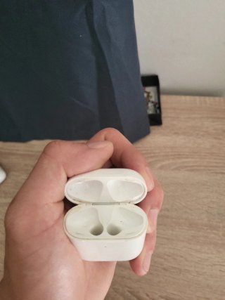 Caja de carga para AirPods 2