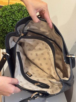 Bolso Guess Negro