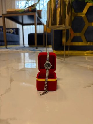 Reloj Citizen Plateado