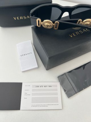 Gafas de sol Versace negras