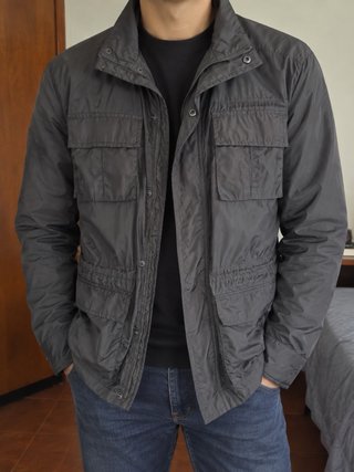 Chaqueta gris hombre