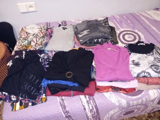 Lote de ropa variada para mujer
