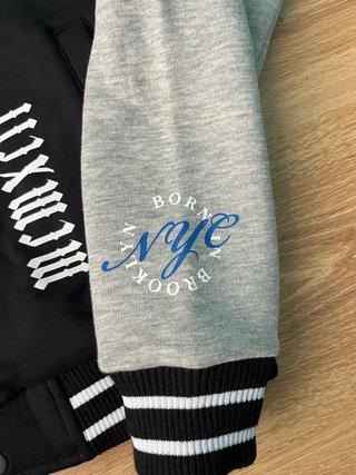 Chaqueta Supply & Demand SD Negra y Gris