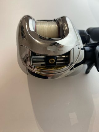 Carrete Shimano Antares DC Hg Izquierdo