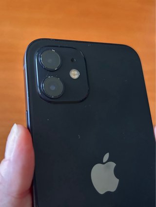iPhone 12 Negro 64GB + Cable Original + 2 fundas