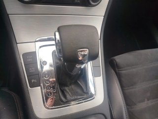 Volkswagen Passat 2010