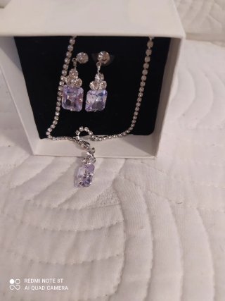 Conjunto de Joyas con Piedras