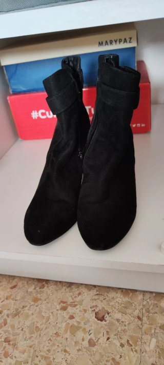 Botines negros Marypaz