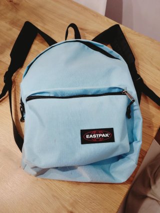 Mochila Eastpak azul, casi nueva,Oferta!!!