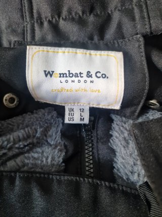Chaqueta premamá y porteo negra