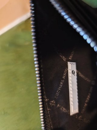 Cartera Michael Kors Negra