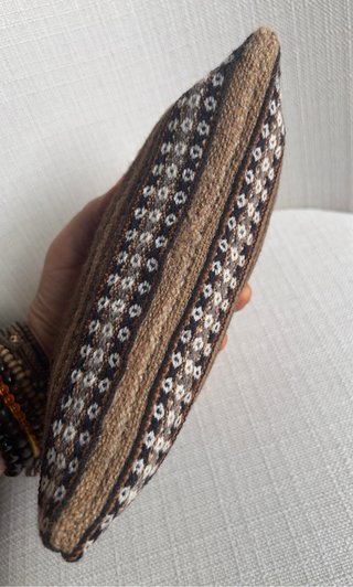 Neceser cartera andina de manta tejida a mano