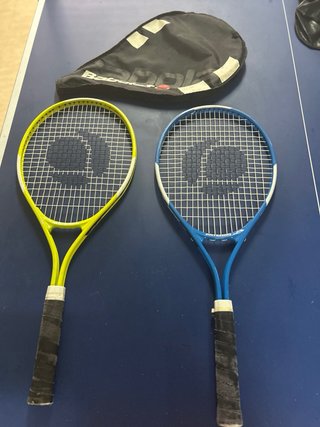 Raquetas de tenis Babolat con funda