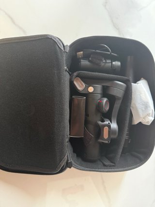AOCHUAN Smart XE Gimbal 3 ejes + Luz RGB COMBO 1