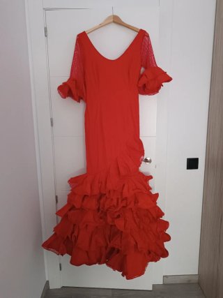 Vestido Flamenca Rojo con Accesorios