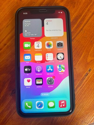 iPhone 11 Blanco La bateria 90% 64gb Todo origina
