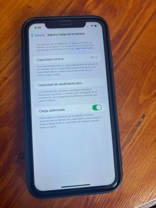 iPhone 11 Blanco La bateria 90% 64gb Todo origina