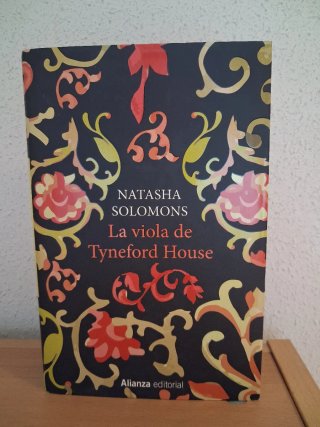 La viola de Tyneford House