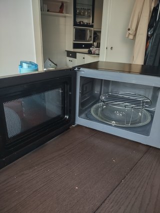 Microondas grill KOENIC KMW 2221B