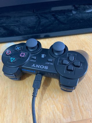 Consola Sony PS3 Slim Negra