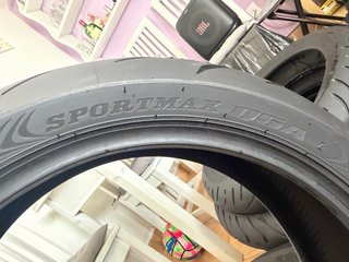 Neumático Moto Dunlop 180/55ZR17(73W)