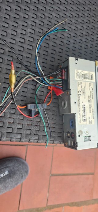 Radiocasete Pioneer KEH-P2800R 40x4