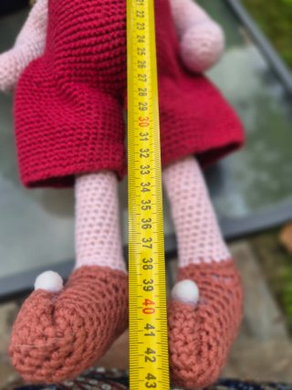Muñeca Amigurumi Duende de Navidad