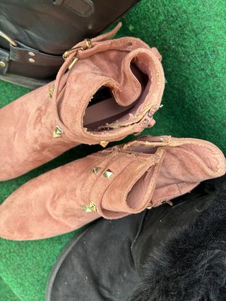 Lote de 10 pares de zapatos variados