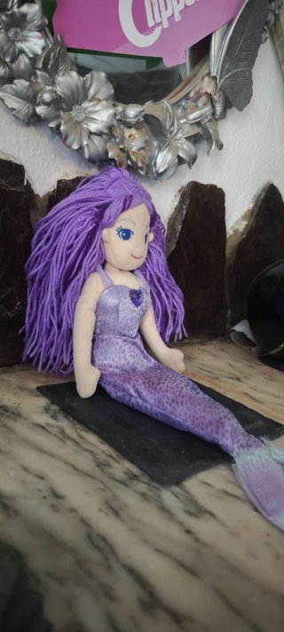 Muñeca Sirena Merissa Morada