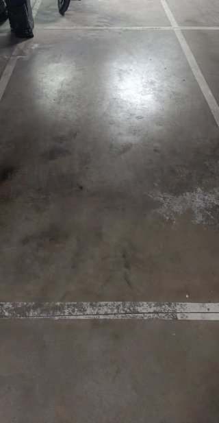 Plaza de garage para motos,Badajoz