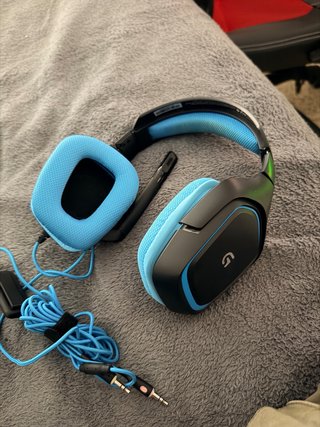 Auriculares Gaming Logitech G430