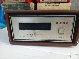 Reproductor de Cartuchos Zenith y 9 Cintas