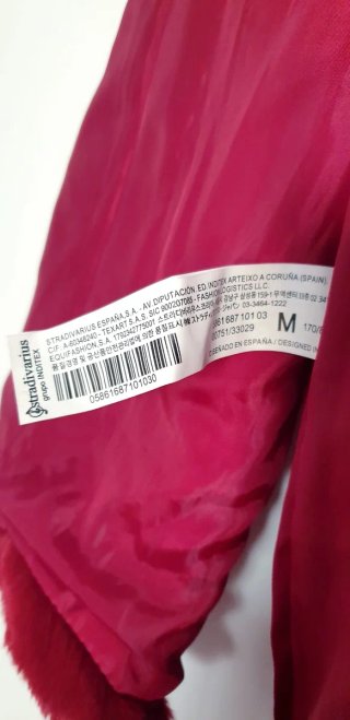 ABRIGO PELO TACTO SUAVE "STRADIVARIUS"
