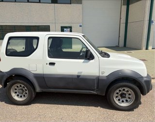 Suzuki Jimny 2015